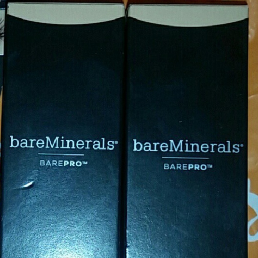 2 Bare Minerals  barepro sandstone